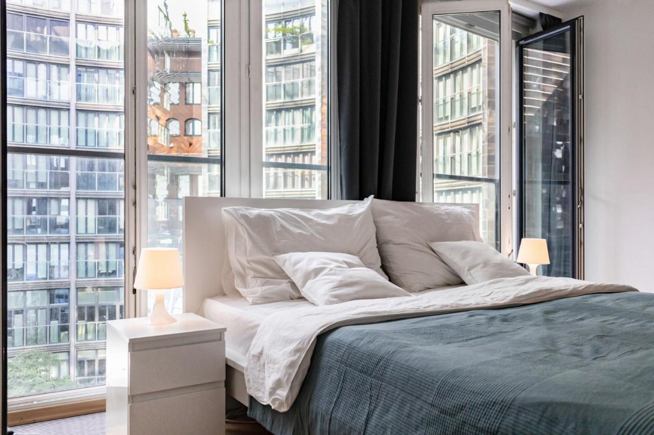 Gasometer Apartment - Designer Building With Amazing View Vienna Esterno foto